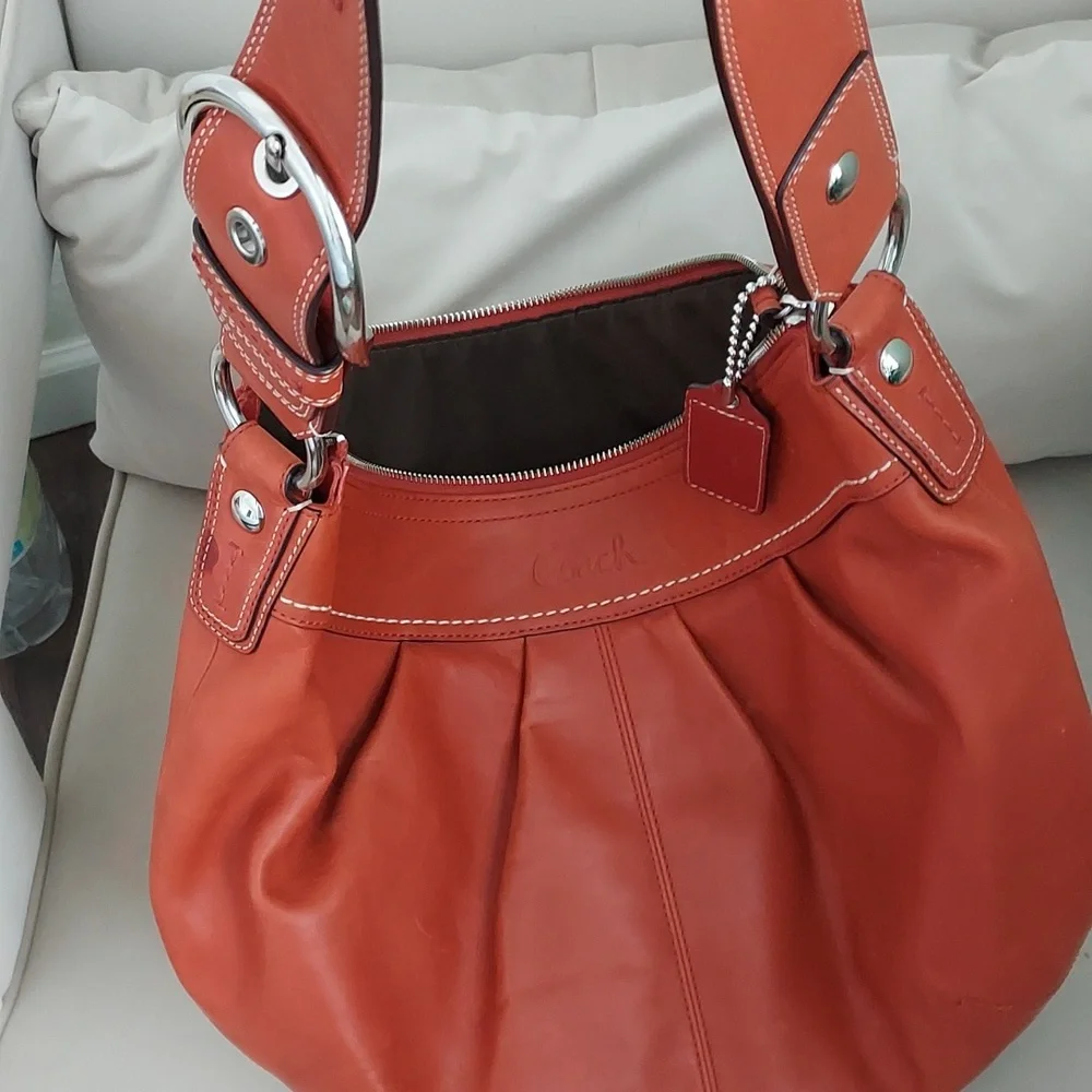 Coach burnt orange leather bag/purse - Picture 2 of 9